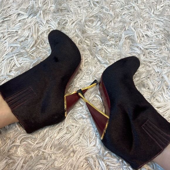 💞 Diane Von Furstenberg Lis Runway Black Calf Hair Ankle Stiletto Booties 7.5 - Picture 9 of 15